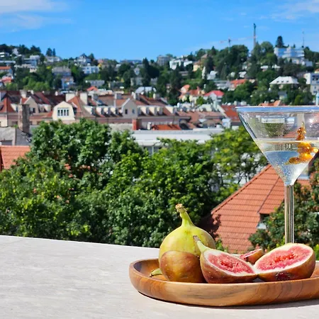 New Design Top-Class Suite Next To The Castle-Free Parking-Terrace Bratislava Exterior photo