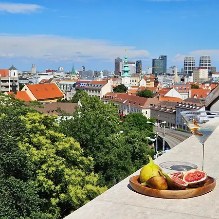 New Design Top-Class Suite Next To The Castle-Free Parking-Terrace Bratislava Exterior photo