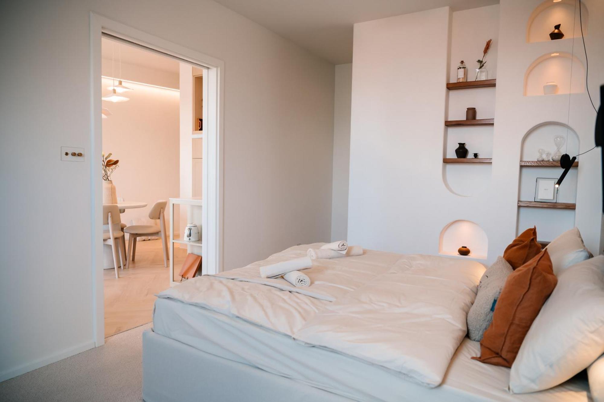 New Design Top-class Next To The Castle-free Parking-terrace Apartment